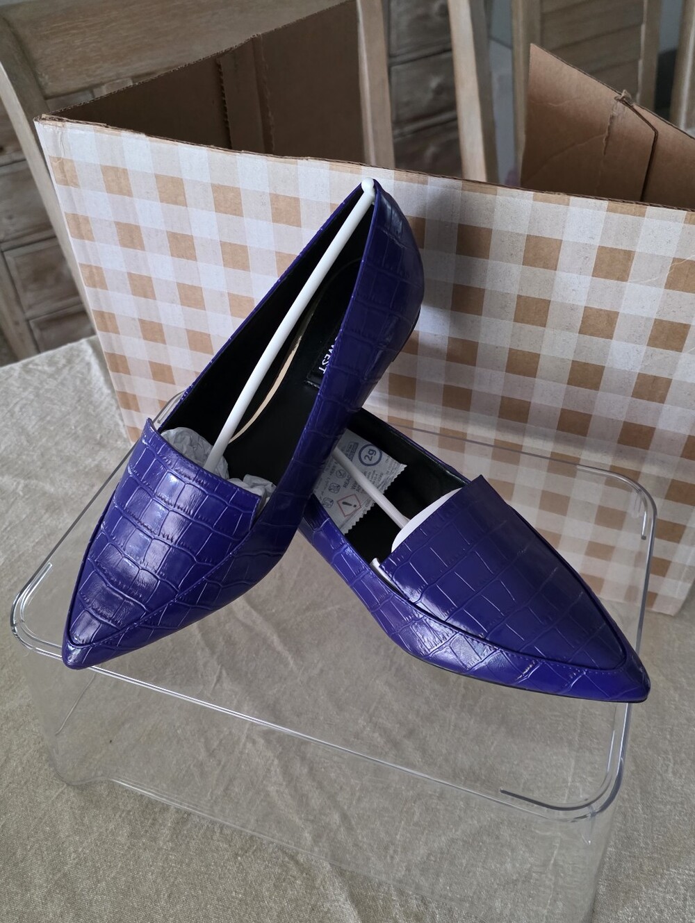 NINE WEST Dark Purple Flat Women"s Shoe ●  SIZE 8